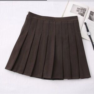 Brown High Waisted Pleated Skirt